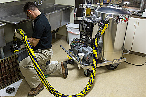 رفع الدهون المتراكمة بالكمبروسر